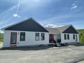 286 Kittle Rd in Hancock, MA - Building Photo - Building Photo