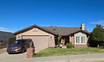 299 Alyssum Cir in Nipomo, CA - Building Photo