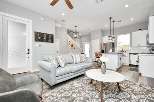 407 Stonework Garden Ln in Houston, TX - Building Photo