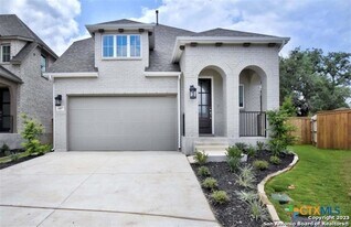1057 Easy Gruene in New Braunfels, TX - Building Photo