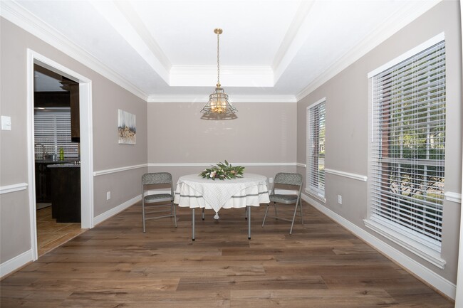 property at 15510 Park Estates Ln