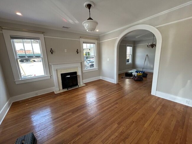 property at 323 Huger St