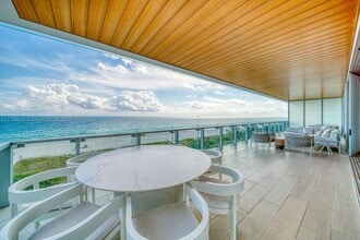 5775 Collins Ave, Unit # 703 in Miami Beach, FL - Building Photo - Building Photo