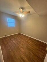 5001 N Creasy Springs Rd in Columbia, MO - Building Photo - Building Photo