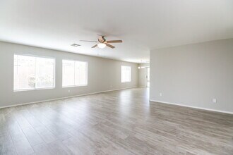 16071 W Adams St in Goodyear, AZ - Building Photo - Building Photo