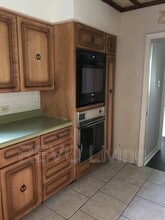 127 Ontario St in St Catharines, ON - Building Photo - Building Photo