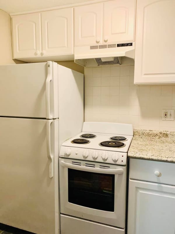 1862 Beacon St in Brookline, MA - Building Photo - Building Photo