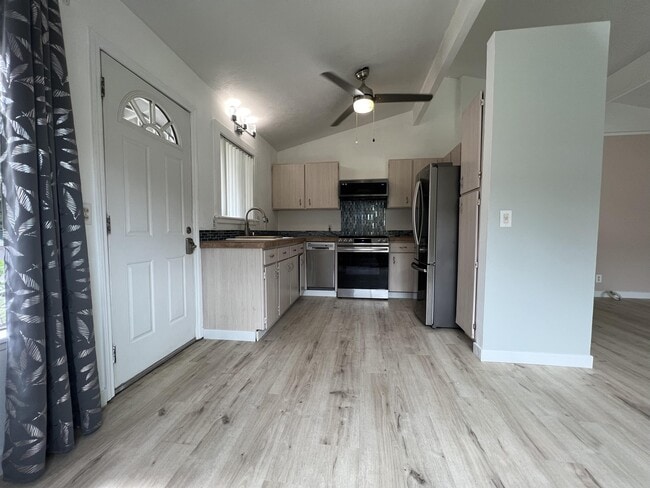 property at 1667 S Kihei Rd