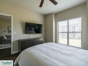 1002 Katy Gap Rd, Unit 524 in Katy, TX - Building Photo - Building Photo