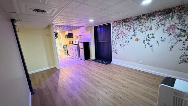 2894 Mendon Rd in Cumberland, RI - Building Photo - Building Photo