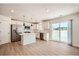 1082 Jubert Dr in Medina, MN - Building Photo