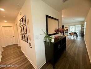 8161 Lumber Wy in Jacksonville, FL - Building Photo - Building Photo