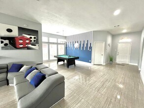 10807 Summer Meadows Ct in Houston, TX - Building Photo - Building Photo