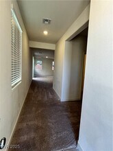 6652 Bowery St in Las Vegas, NV - Building Photo - Building Photo