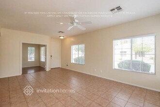 2593 E Riviera Dr in Chandler, AZ - Building Photo - Building Photo