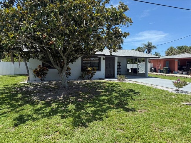 2130 Cass St in Sarasota, FL - Building Photo - Building Photo
