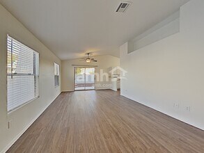 1508 Meteorite Cir in Las Vegas, NV - Building Photo - Building Photo