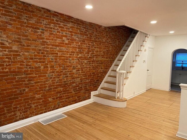 property at 1936 McClellan St