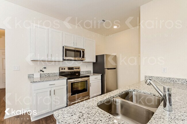 218 Long Is Dr in Cartersville, GA - Building Photo - Building Photo