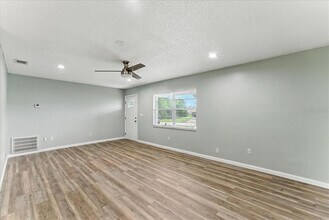 3223 Buckland St in Deltona, FL - Building Photo - Building Photo
