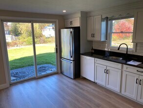 42 Siasconset Dr in Bourne, MA - Building Photo - Building Photo