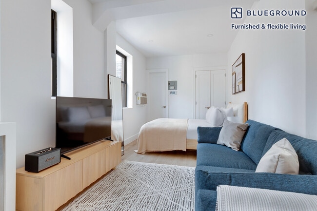 138 E 38th St in New York, NY - Building Photo - Building Photo