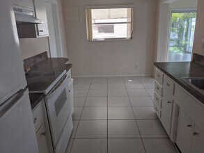 4709 NW 47th Ave in Tamarac, FL - Building Photo - Building Photo