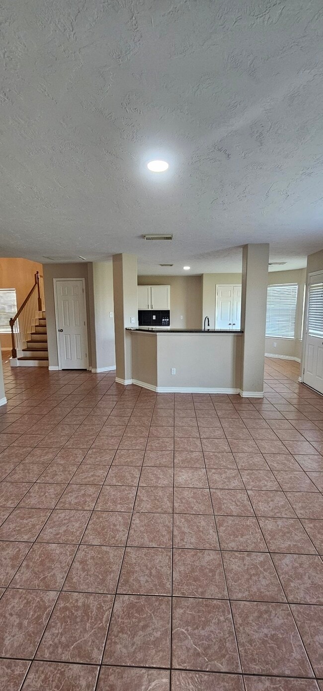 5807 Laramie River Ct