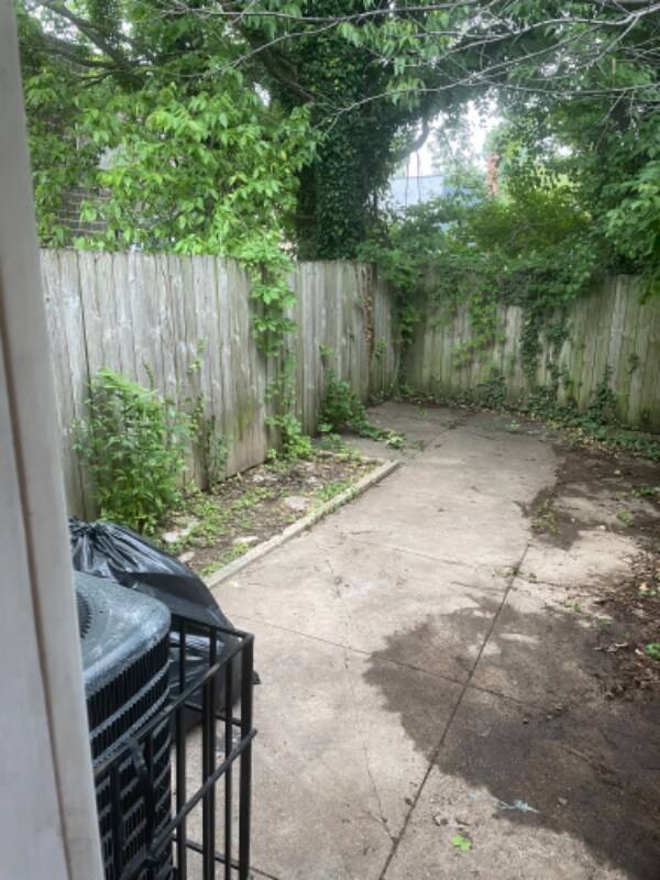 2021 E Oliver St photo'