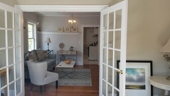 505 Main St, Unit 1 in Stoneham, MA - Building Photo