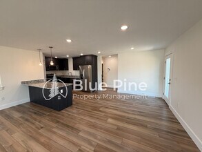 3221 E St in Idaho Falls, ID - Building Photo - Building Photo