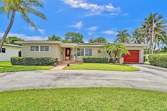 property at 3232 Van Buren St