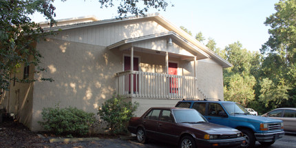 Creekside Woods Apartments in Jacksonville, FL - Building Photo - Building Photo