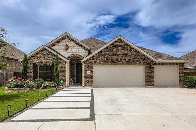 property at 202 Pulitzer Dr