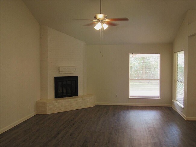 18831 Droitwich Dr in Humble, TX - Building Photo - Building Photo