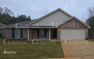 257 Magnolia Dr in Prattville, AL - Building Photo