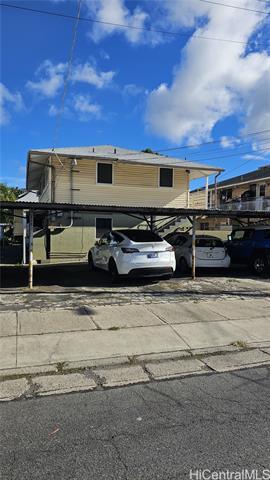property at 821 Olokele Ave