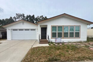 3221 Turtle Creek Dr in Santa Maria, CA - Building Photo
