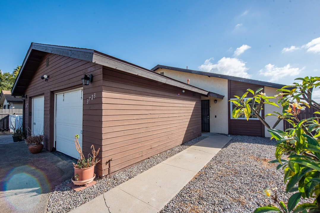 3723 69th St in La Mesa, CA - Building Photo