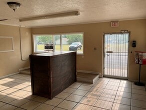 1021 S Georgia Pkwy E in Waycross, GA - Building Photo - Building Photo