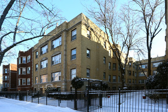 7369-7379 N Damen Ave in Chicago, IL - Foto de edificio - Building Photo