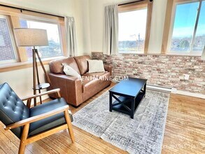 113 N Lancey St in Pittsfield, ME - Foto de edificio - Building Photo