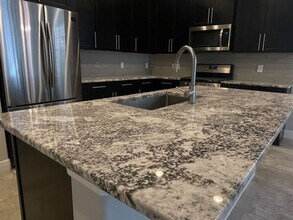 2981 Casterton Dr in Melbourne, FL - Foto de edificio - Building Photo