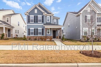 413 Canyon Spring Trl in Wake Forest, NC - Building Photo - Building Photo