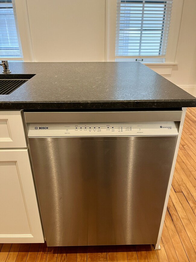 674 Mohawk in Columbus, OH - Foto de edificio - Building Photo