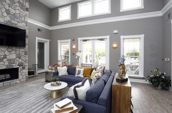 Park at Eagle Creek in Indianapolis, IN - Foto de edificio - Interior Photo