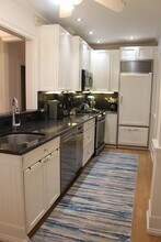 15 Pinckney St in Boston, MA - Building Photo - Building Photo