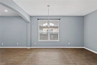605 Lister Dr in Waco, TX - Building Photo - Building Photo