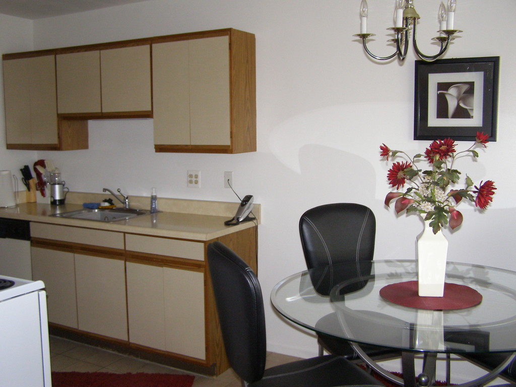 Freedom Village Apartments in Farmington Hills, MI