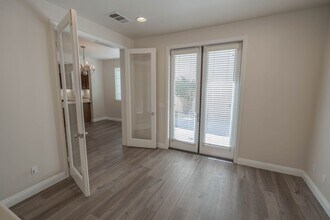 27739 Summer Grove Pl in Santa Clarita, CA - Building Photo - Building Photo